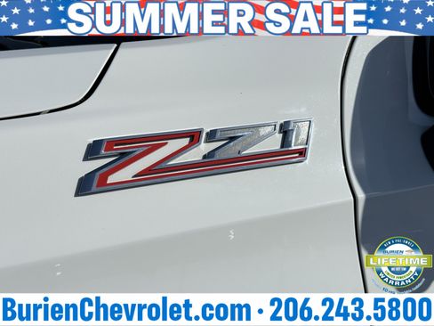 Used 2022 Chevrolet Suburban Z71 w/ Luxury Package AWD/4WD image 35