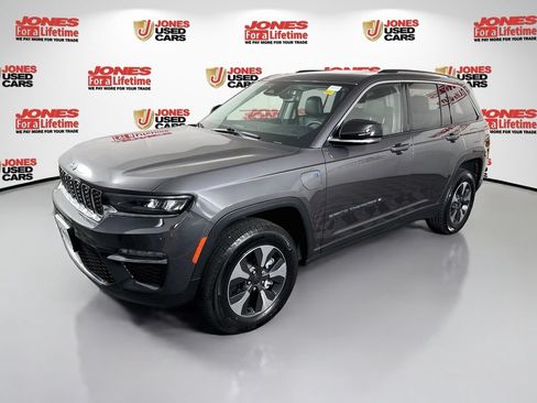 Used 2022 Jeep Grand Cherokee Limited 4xe AWD/4WD image 15