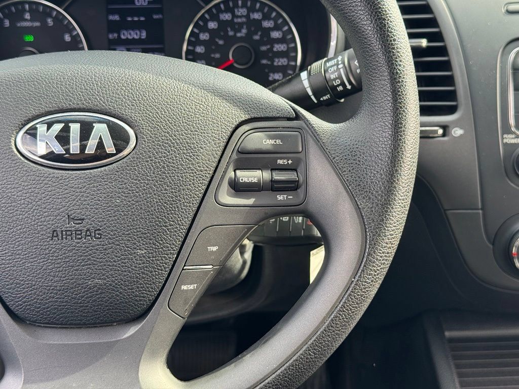 Used 2014 Kia Forte LX FWD image 23
