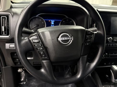 Used 2025 Nissan Frontier S image 7