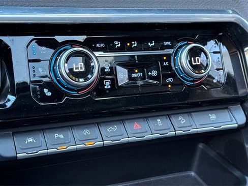 Used 2022 GMC Sierra 1500 Denali image 19