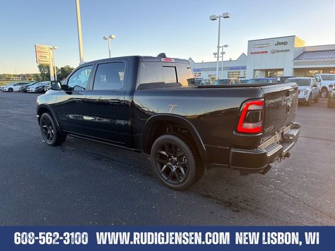Used 2021 RAM 1500 Laramie AWD/4WD image 3