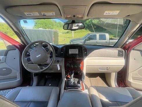 Used 2007 Jeep Grand Cherokee Limited image 8