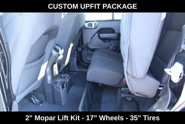 Used 2023 Jeep Gladiator Sport AWD/4WD image 53