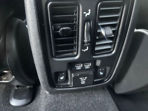 Used 2021 Dodge Durango GT w/ Trailer Tow Group IV image 24