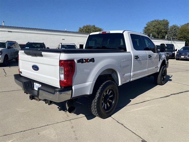 Used 2018 Ford F250 XLT w/ Snow Plow Prep Package AWD/4WD image 7