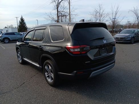 Used 2024 Honda Pilot EX-L image 3