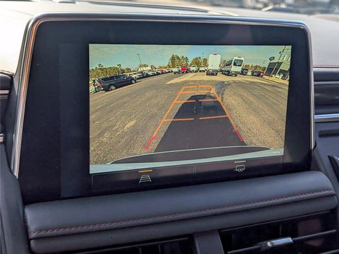 Used 2023 Chevrolet Tahoe RST RWD image 16