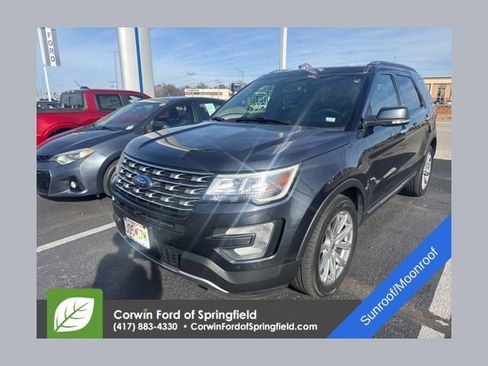 Used 2017 Ford Explorer Limited image 1