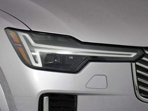 New 2026 Volvo XC90 B5 Plus w/ Protection Package image 12