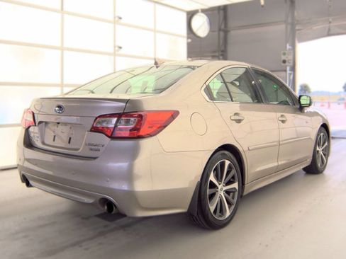 Used 2016 Subaru Legacy 3.6R Limited AWD/4WD image 2