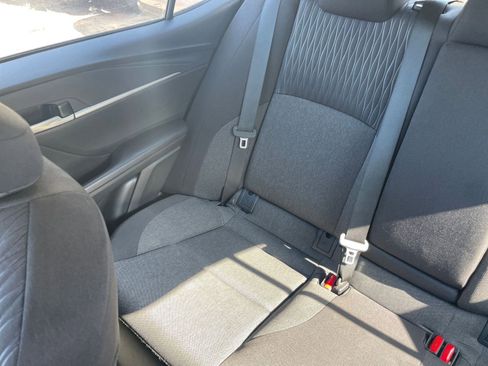 Used 2025 Toyota Camry LE image 38