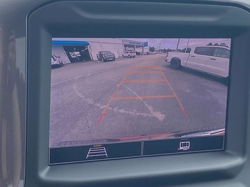 New 2025 Chevrolet Silverado 1500 Custom image 19