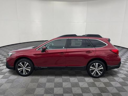Used 2018 Subaru Outback 2.5i Limited w/ Popular Package #2 AWD/4WD image 11