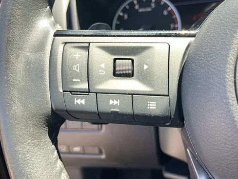 Used 2023 Nissan Rogue SL w/ SL Premium Package FWD image 33