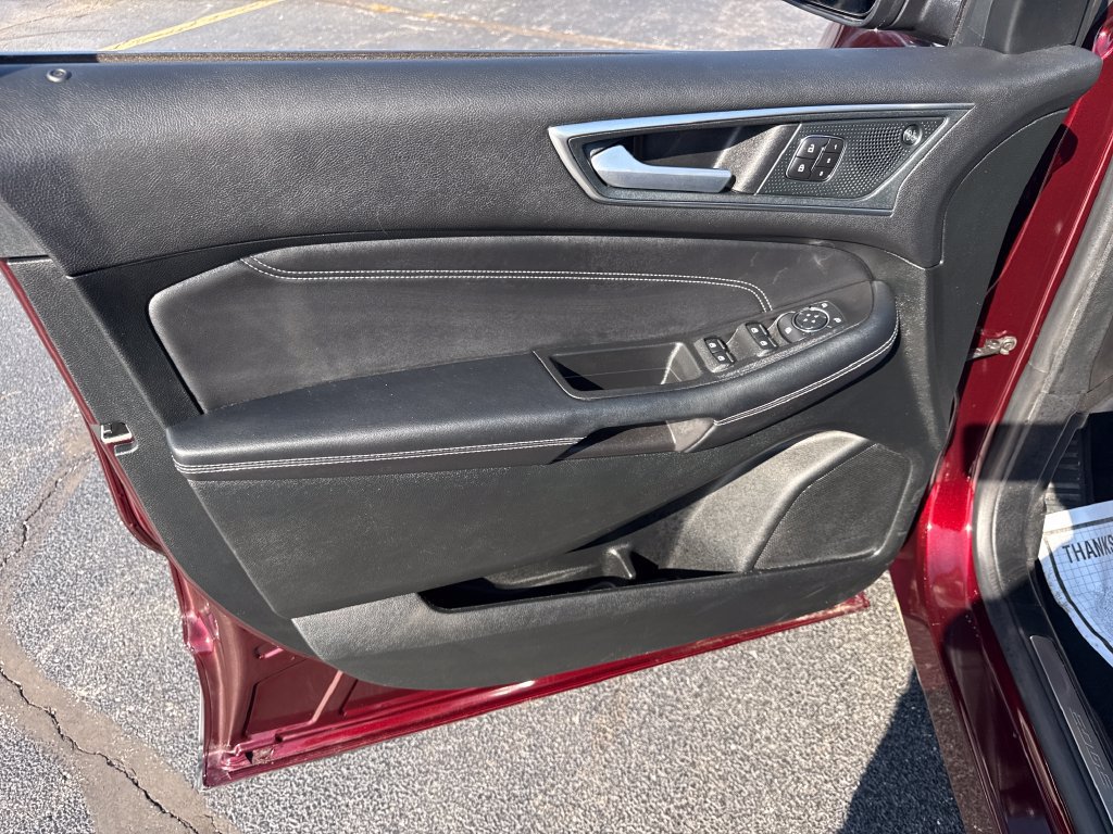 Used 2024 Ford Edge Titanium AWD/4WD image 26