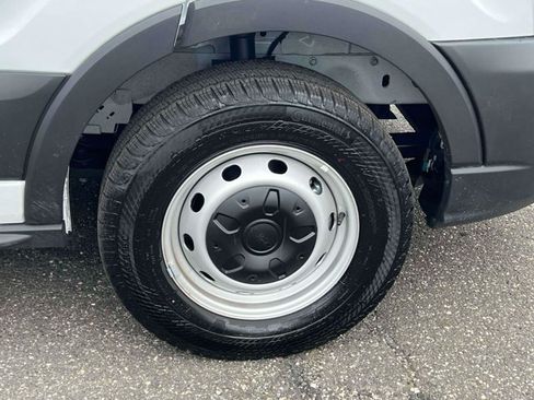 Used 2026 Ford Transit 250 148 Medium Roof RWD image 12