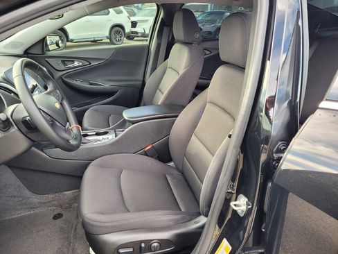 Used 2024 Chevrolet Malibu RS image 13