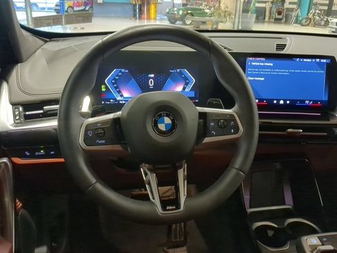 Used 2026 BMW X1 xDrive28i w/ Technology Package AWD/4WD image 2
