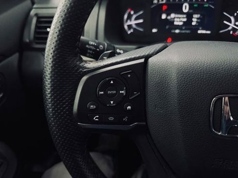 Used 2024 Honda Passport TrailSport image 27