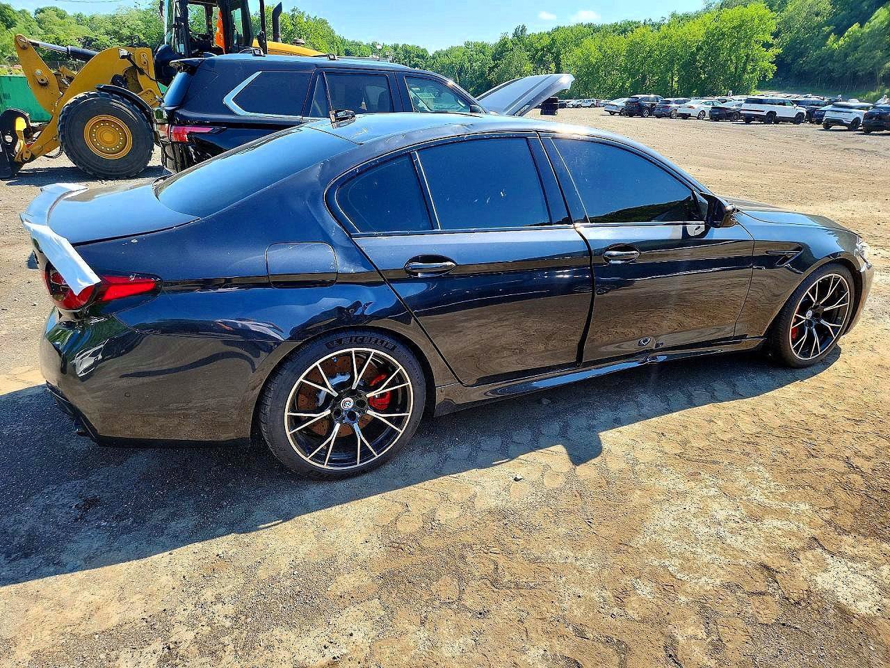 Used 2023 BMW M5 w/ Competition Package AWD/4WD image 4