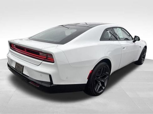 Used 2024 Dodge Charger R/T w/ Plus Group image 10