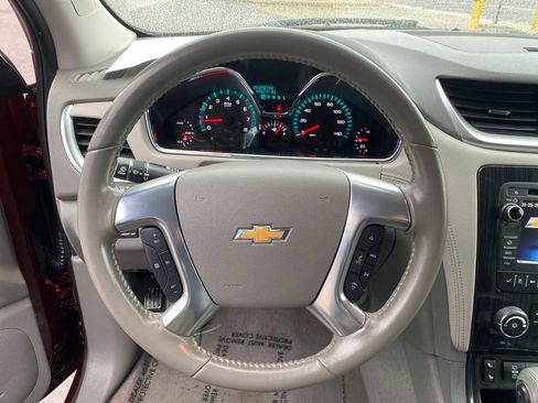 Used 2016 Chevrolet Traverse LT w/ Style and Technology Package AWD/4WD image 14