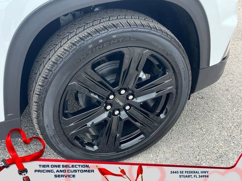 New 2026 GMC Acadia Elevation w/ Black Edition image 21