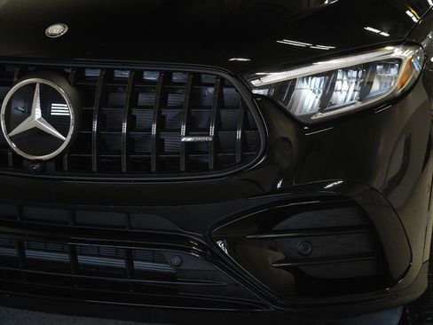 New 2026 Mercedes-Benz GLC 43 AMG 4MATIC image 8