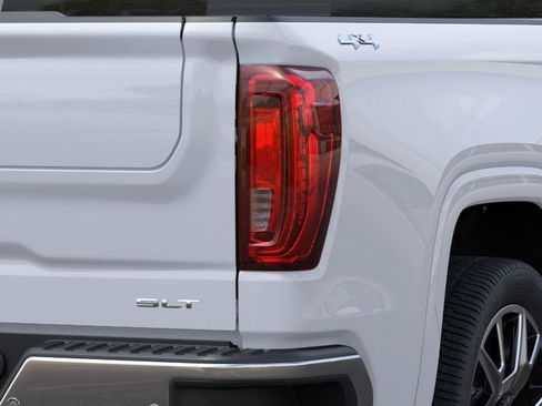 New 2026 GMC Sierra 1500 SLT w/ SLT Convenience Package AWD/4WD image 38