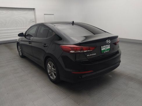 Used 2018 Hyundai Elantra SEL FWD image 5
