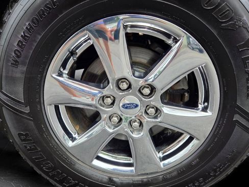 Used 2020 Ford F150 XLT w/ Equipment Group 302A Luxury AWD/4WD image 38