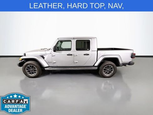Used 2020 Jeep Gladiator Overland AWD/4WD image 4