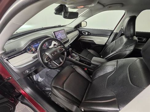 Used 2022 Jeep Compass Limited AWD/4WD image 28