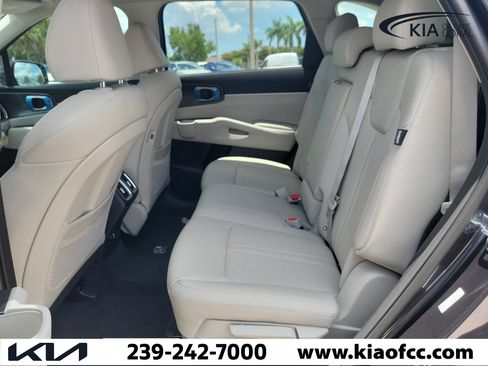 New 2026 Kia Sorento S FWD image 11