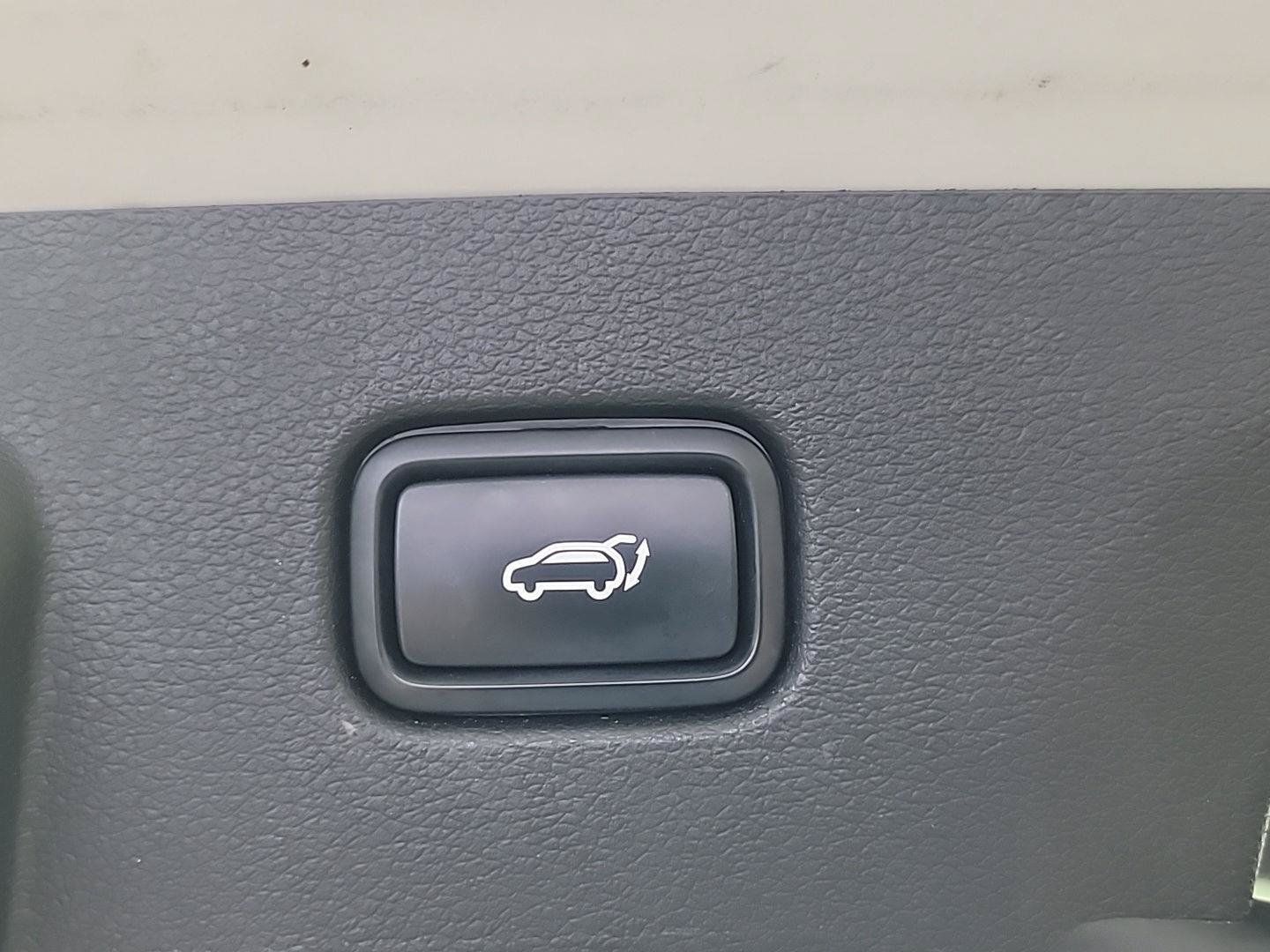 Certified 2023 Kia Sportage X-Line w/ X-Line Premium Package AWD/4WD image 8