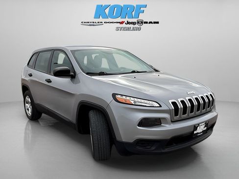 Used 2016 Jeep Cherokee Sport image 25
