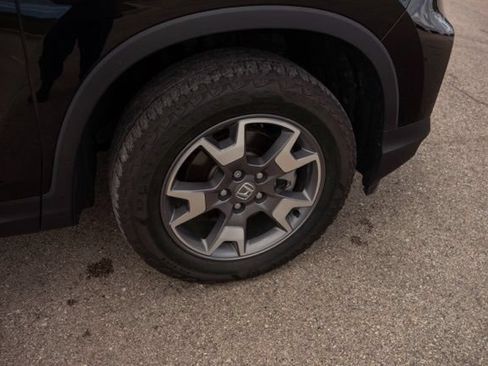 Used 2022 Honda Passport TrailSport image 9