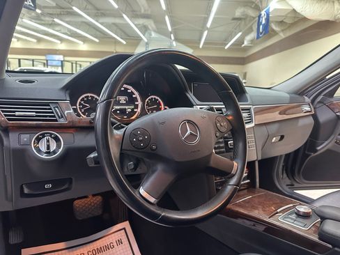 Used 2013 Mercedes-Benz E 350 BlueTEC Sedan image 19