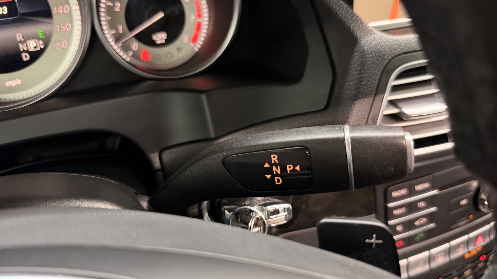 Used 2017 Mercedes-Benz E 400 4MATIC Coupe image 37