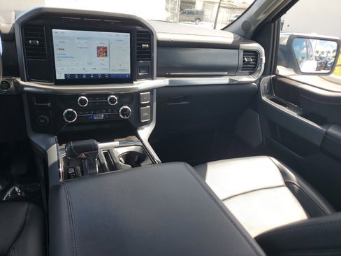 Used 2023 Ford F150 Lariat image 17