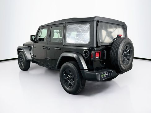 Used 2018 Jeep Wrangler Unlimited Sport AWD/4WD image 5