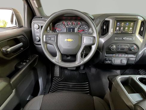 Used 2021 Chevrolet Silverado 1500 Custom AWD/4WD image 9