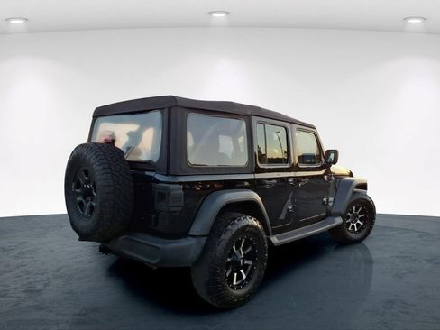 Used 2019 Jeep Wrangler Unlimited Sport AWD/4WD image 8