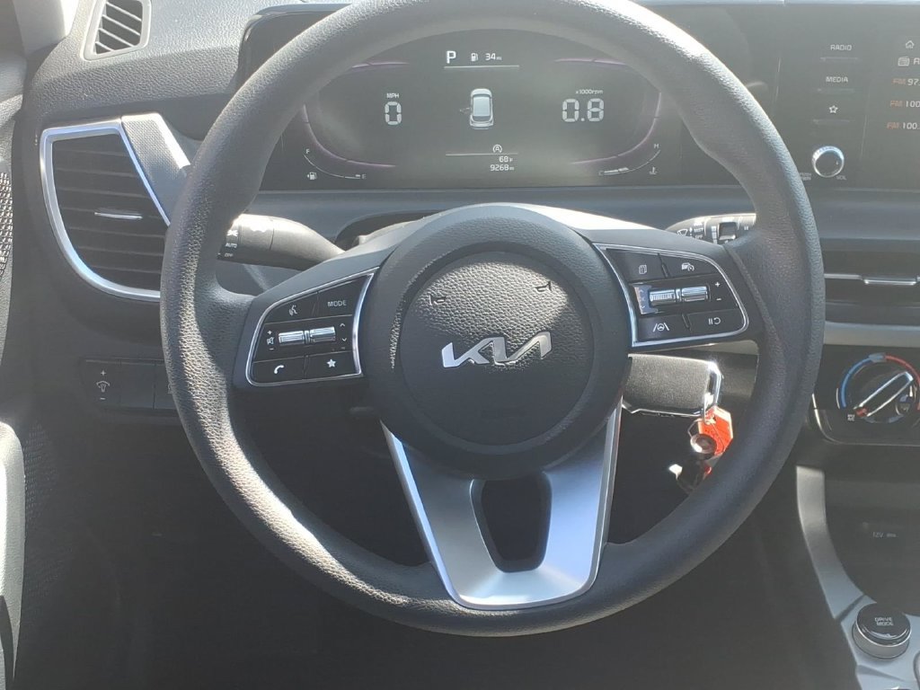 Certified 2024 Kia Seltos LX AWD/4WD image 18