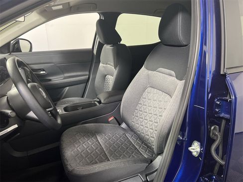 New 2026 Nissan Kicks SV image 12