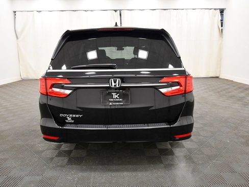 Certified 2024 Honda Odyssey EX-L image 6