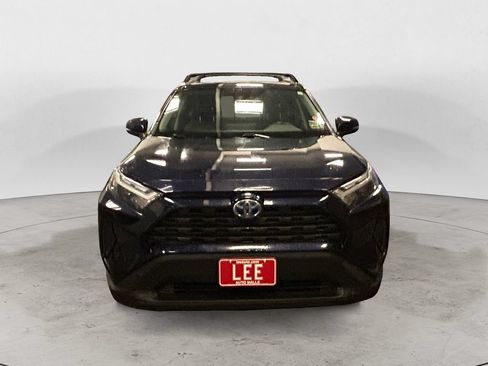 Used 2022 Toyota RAV4 XLE w/ Convenience Package AWD/4WD image 8