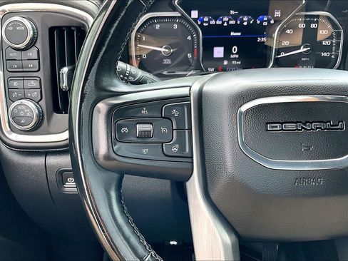 Used 2023 GMC Sierra 2500 Denali AWD/4WD image 19