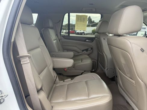 Used 2015 GMC Yukon SLT w/ HD Trailering Package image 38